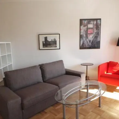 Huoneisto Kotimaailma Helsinki-pajalahdentie 4
