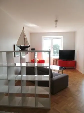 Kotimaailma Helsinki-pajalahdentie 4 Helsinki